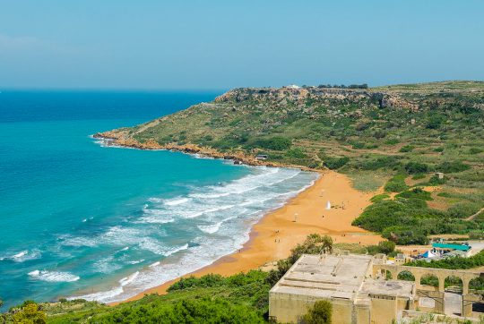 Le cinque migliori spiagge di sabbia a Malta