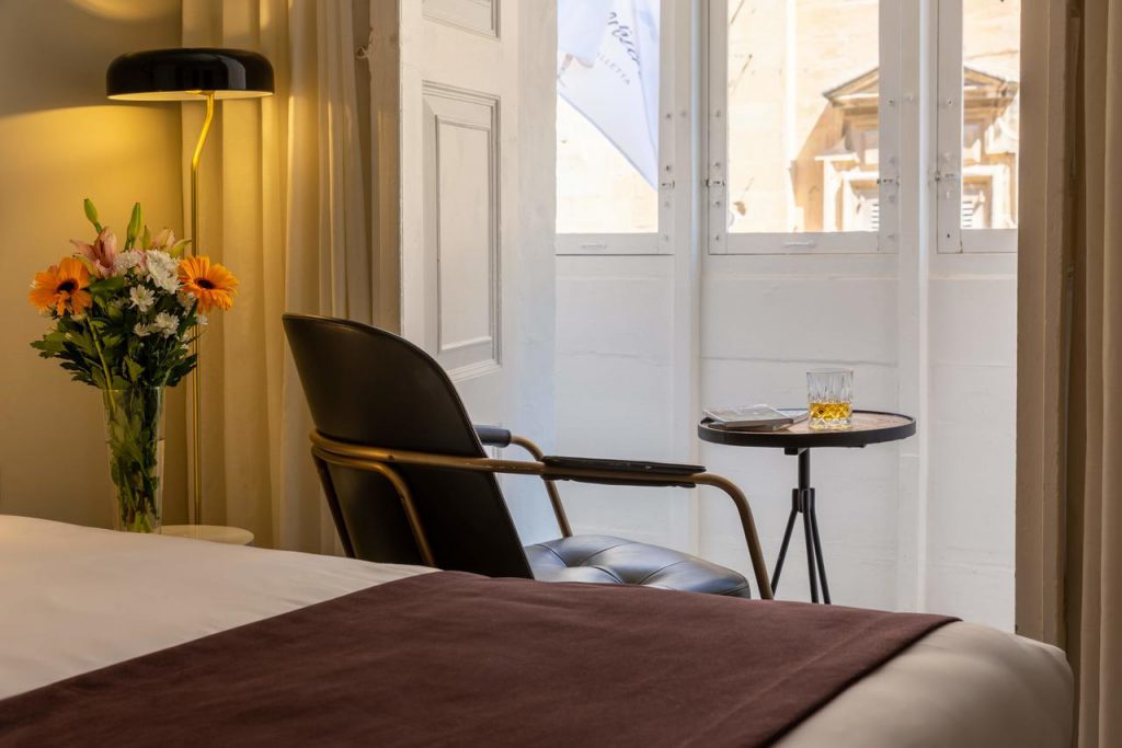 hotel a la valletta 
